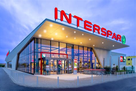 Interspar élelmiszerpultok