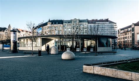 Móricz Zsigmond körtér napnyugtakor