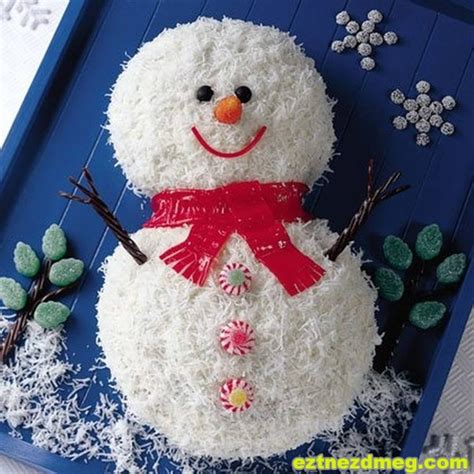 Hóember torta díszítése