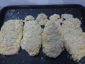 Panírozott hússzeletek