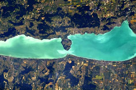 Légifelvétel a Balatonról