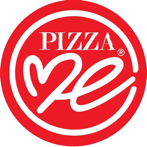 Pizza Me logó és egy frissen sült pizza szelet