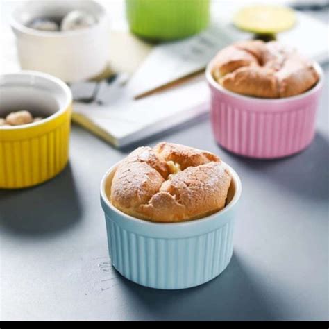Sült puding ramekin tálakban