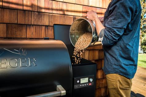 Hagyományos pellet grill működés közben