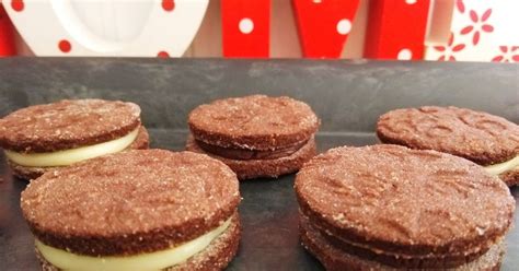 töltött kekszek