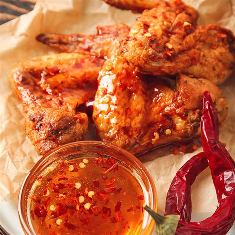 Mézes-chilis csirkeszárny grillezőn