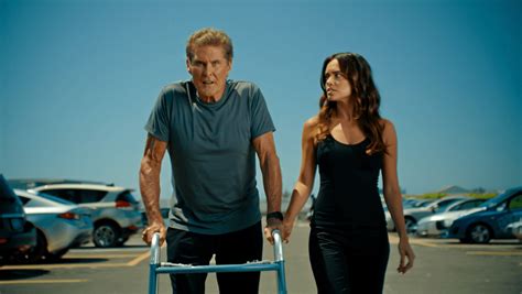 David Hasselhoff szomorkás arccal