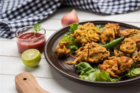 Többféle Pakora egy tálban