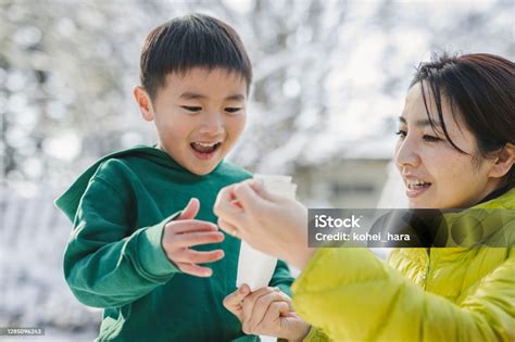 japán anya és fia