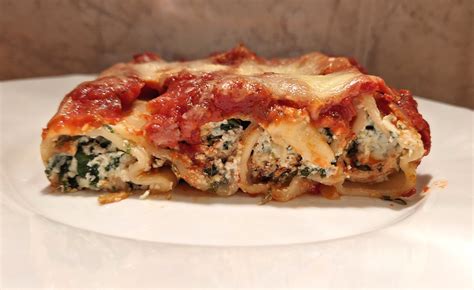 Spenótos cannelloni