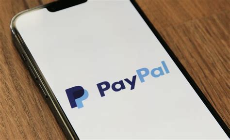 PayPal logó és bankkártya ikonok