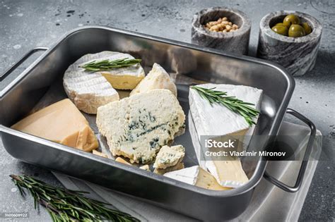 Különböző camembert sajtfajták