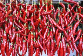 Szárított paprika füzér