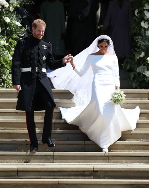 Meghan Markle Givenchy menyasszonyi ruhájában