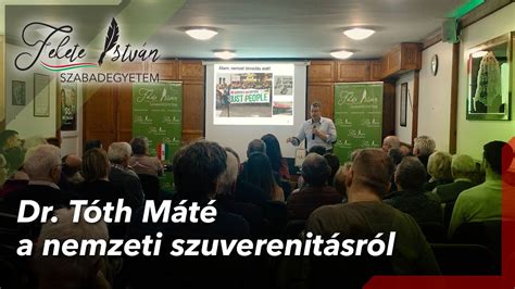Tóth Pál séf fekete csirkét készít