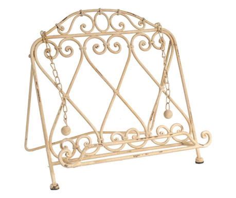 részletgazdag, díszes fém szakácskönyvtartó