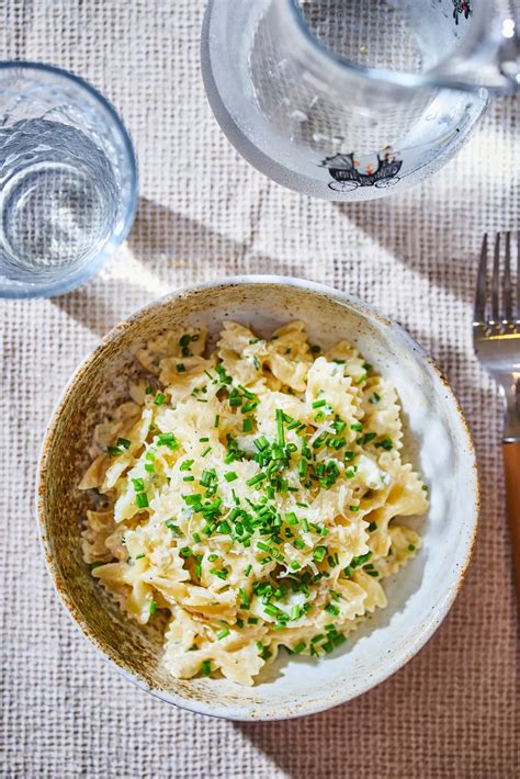 Négysajtos tészta snidlinggel és parmezánnal