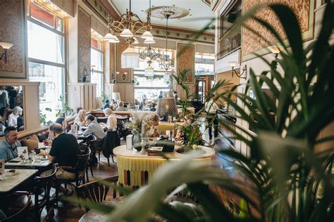 Centrál Grand Café belső tér