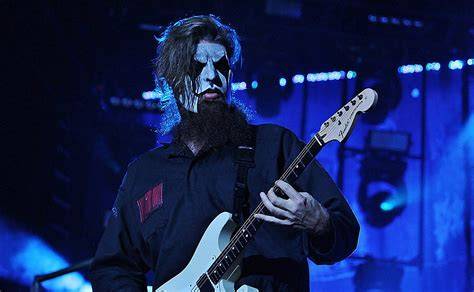Jim Root a Slipknot színpadon