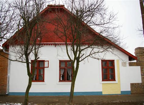 Szegedi napsugaras oromdíszítéses alföldi parasztház