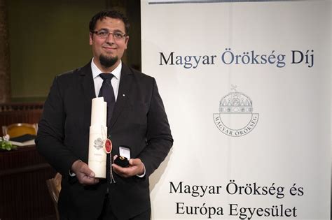 A Magyar Örökség Díj logója