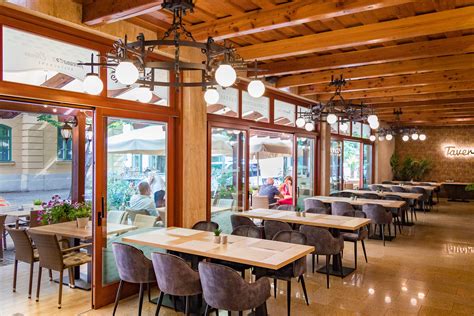 Taverna Étterem és Vendégház belső udvar