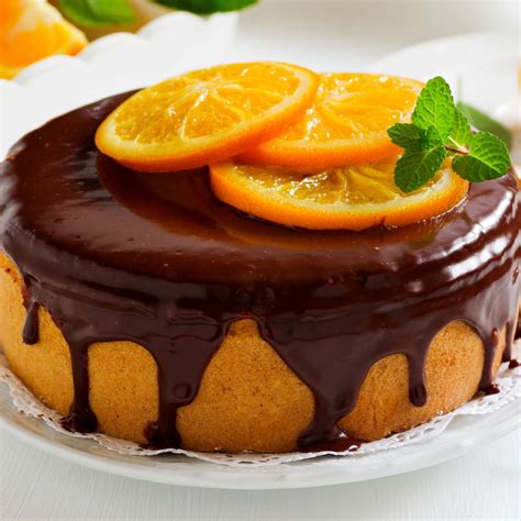 Díszített narancsos torta