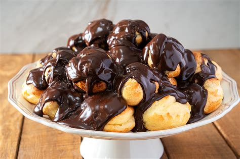 Kávékrémes profiterol