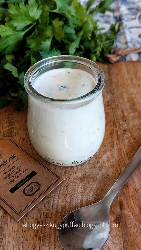 Ranch szósz salátaöntetként