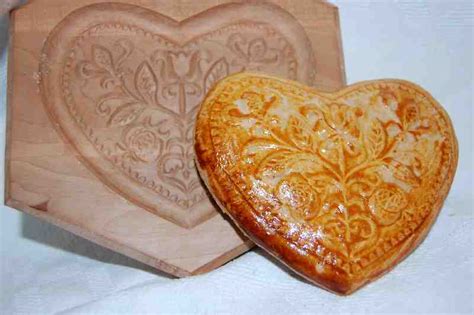 Kövér György által készített mézeskalács ütőfa