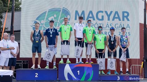 Triatlon verseny képe Tiszaújvárosban