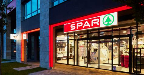 SPAR üzlet belső tere