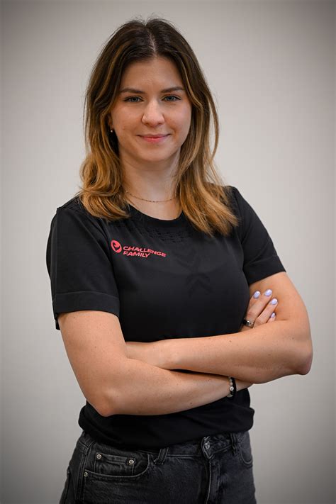 Zsanna Szamszonova portréja
