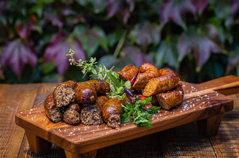 Hagyományos magyar disznótoros