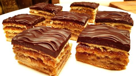 Zserbó szelet rétegekkel