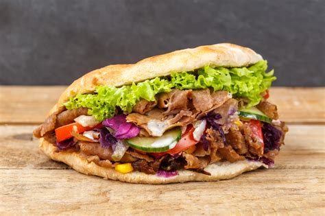 Döner kebab nyárson