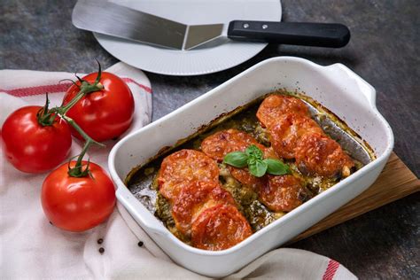 Paprika levelekkel készült étel