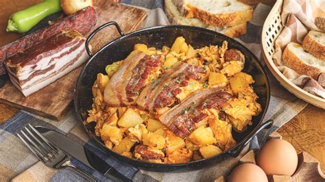 Feltálalt parasztreggeli