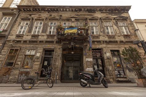 A Király utca és Kazinczy utca kereszteződése