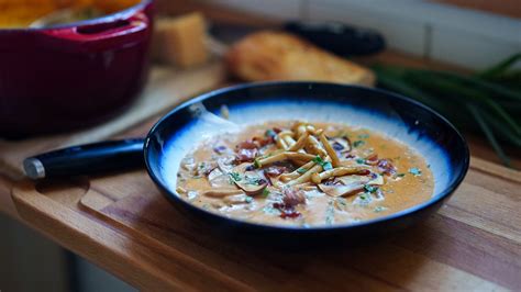 Pirított sertésagyvelő pirítóssal