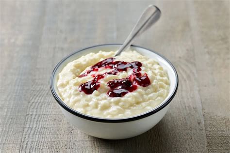 Krémes tejberizs sült eperdzsemmel