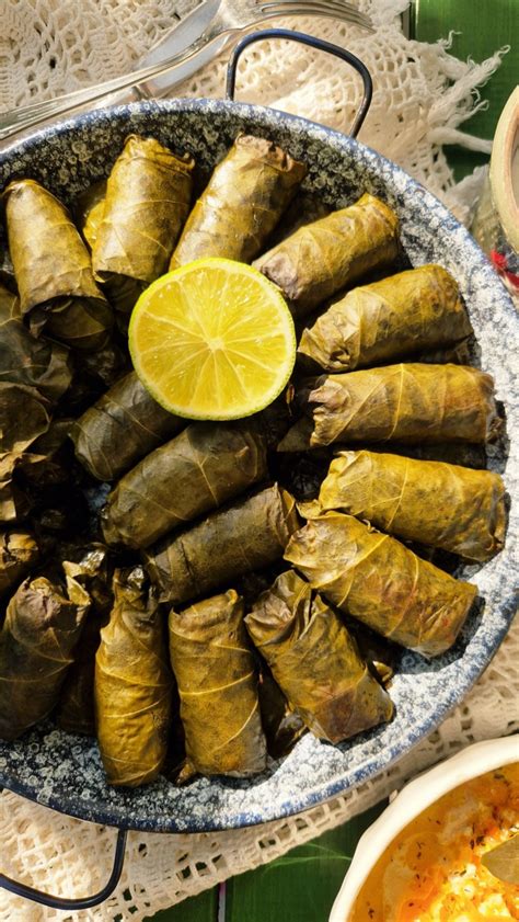 Töltött szőlőlevél, dolma