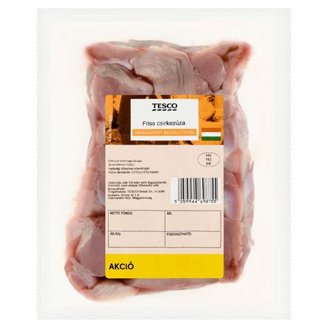 Friss csirkezúza előkészítésre várva