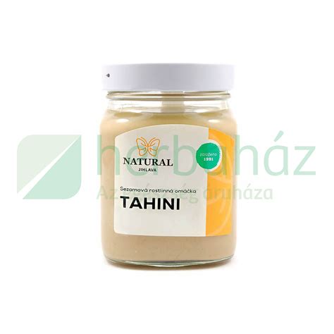 Tahini krém egy tálban