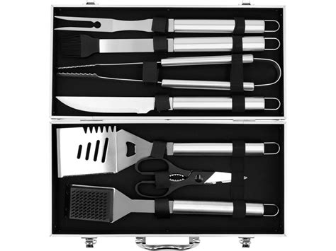 Grillkészlet elemei