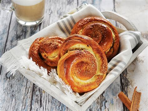 Cruffin és briós egy tálban