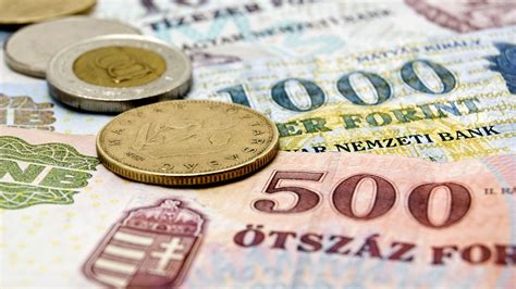 Ikonok: szerződés, naptár, óra, pénz