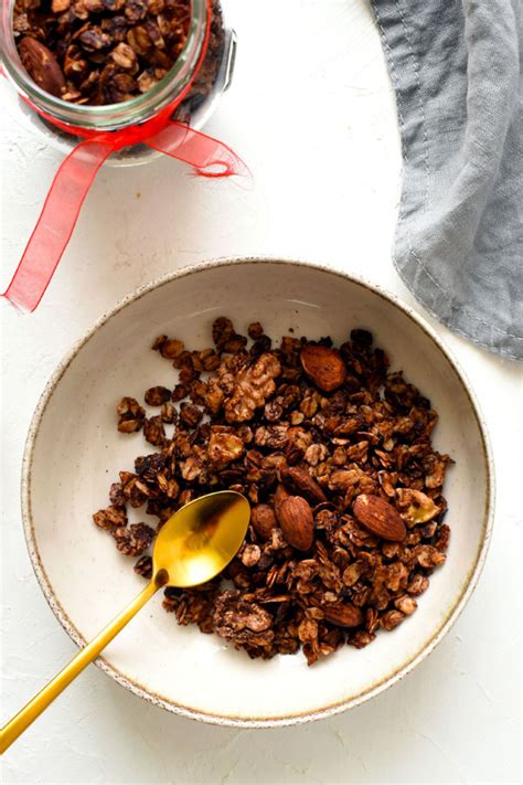 Banános-csokis granola reggelire