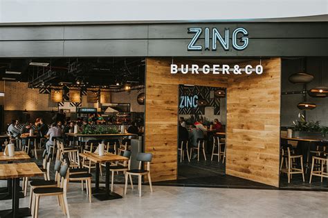 Különböző Zing Burger köretek válogatása