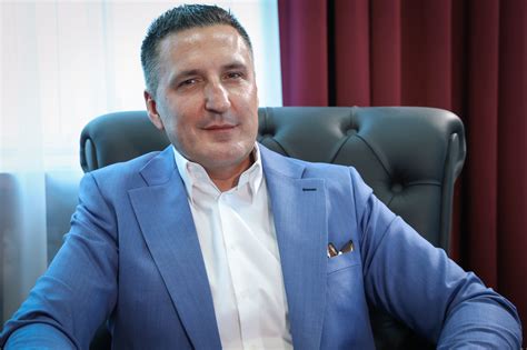 Auguszt Elek portréja